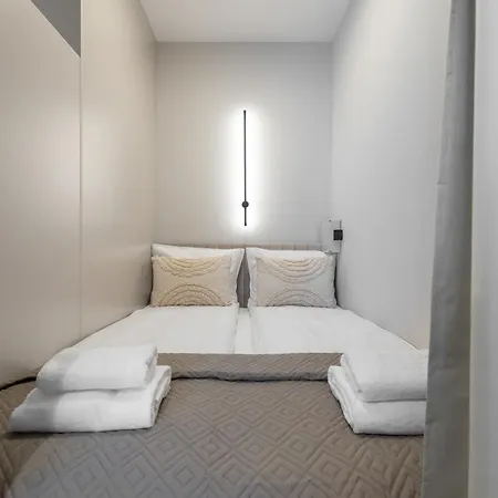 Hotel apartamentowy Break śląska 8